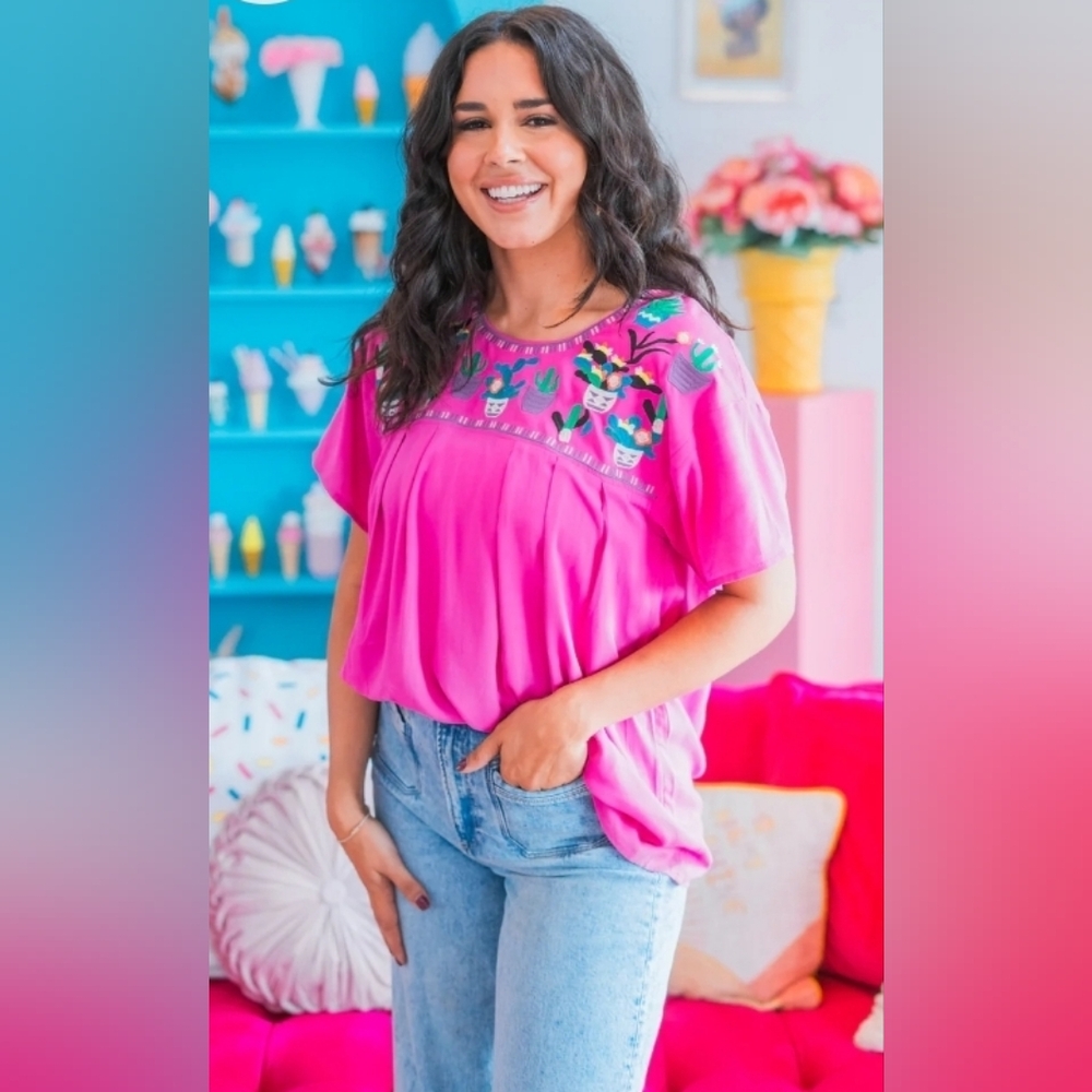 NWT Layerz Maci Top